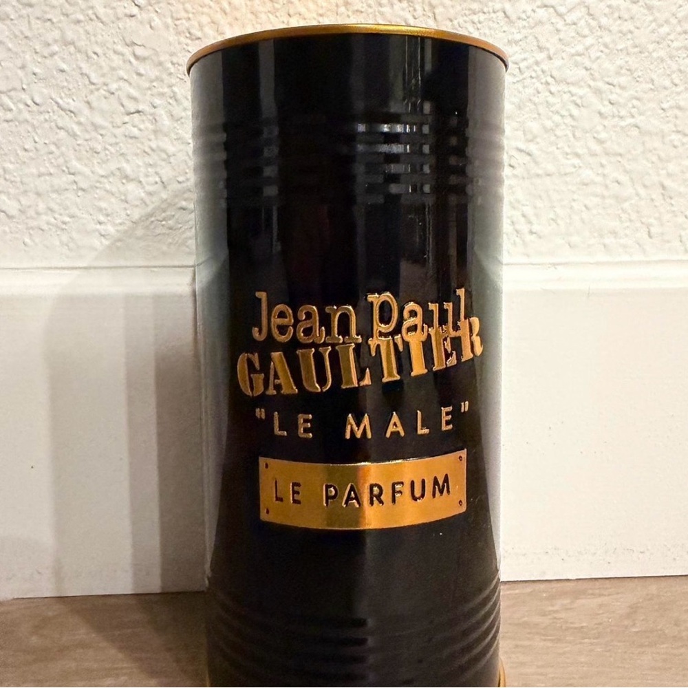 Jean Paul Gaultier Le Male Le Parfum - Black & Gold
